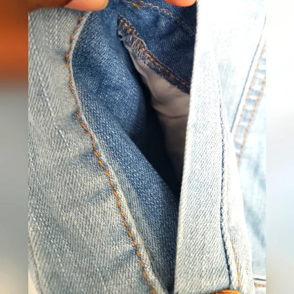 ๐ฉต Social Standard by Sanctuary Light Blue Denim Jacket โ Size Small ๐ฉต - Picture 4 of 7